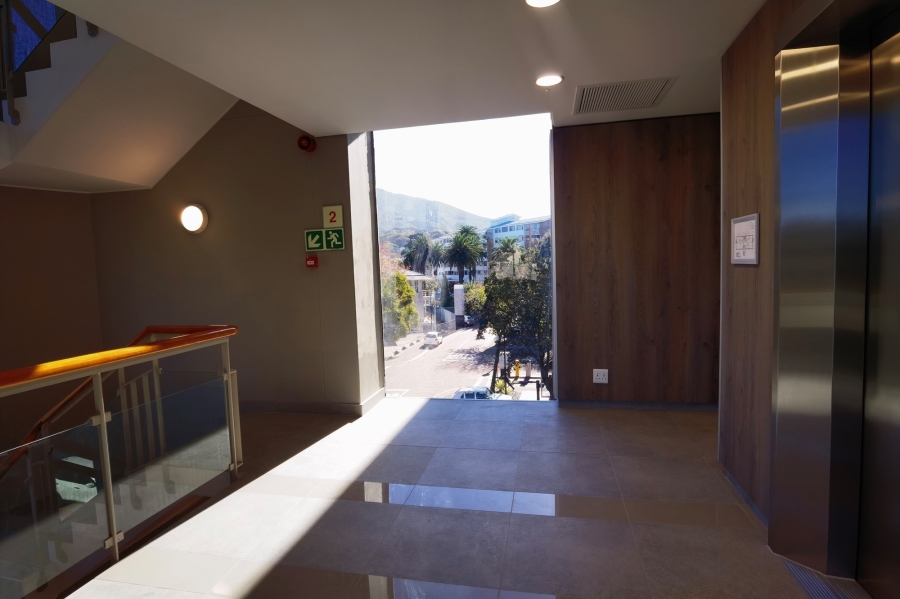 To Let commercial Property for Rent in Rondebosch Western Cape